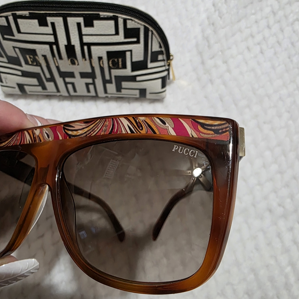 Emilio Pucci Sunglasses with Brown Lenses and Patterned Frame - Picture 3 of 13